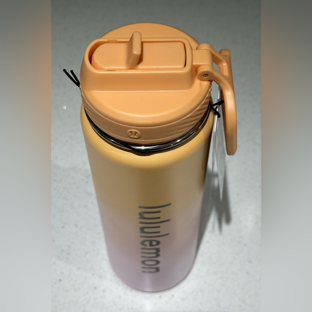 ✨NWT✨ Lululemon: Back to Life Sport Bottle 24oz
Straw Lid - Picture 5 of 11